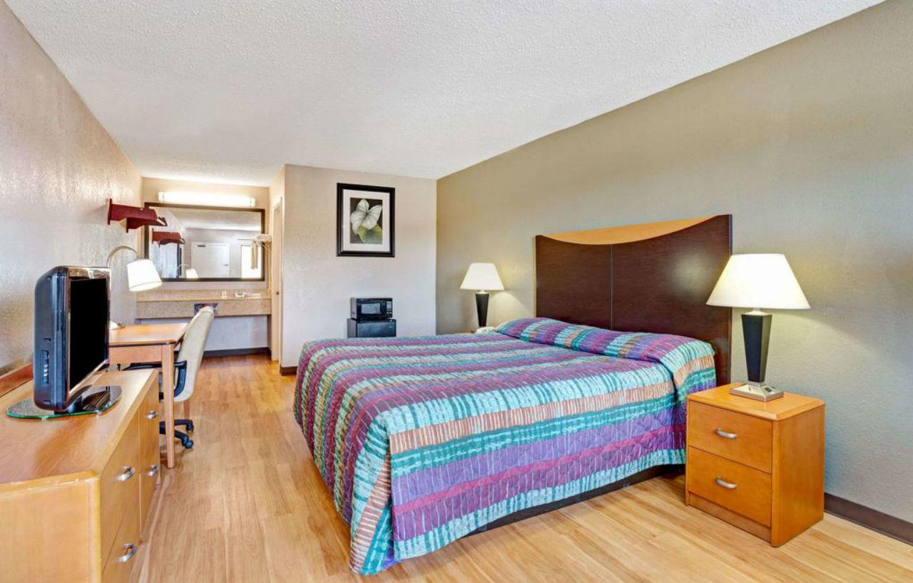 Holiday Inn Fredericksburg - Conference Center By Ihg מראה חיצוני תמונה